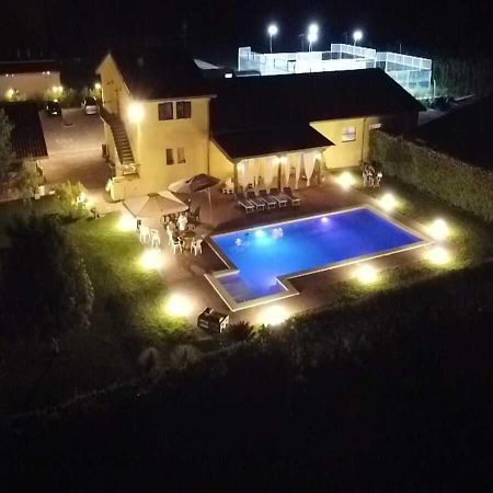 Agriturismo Casa Chiara Latina Exterior foto