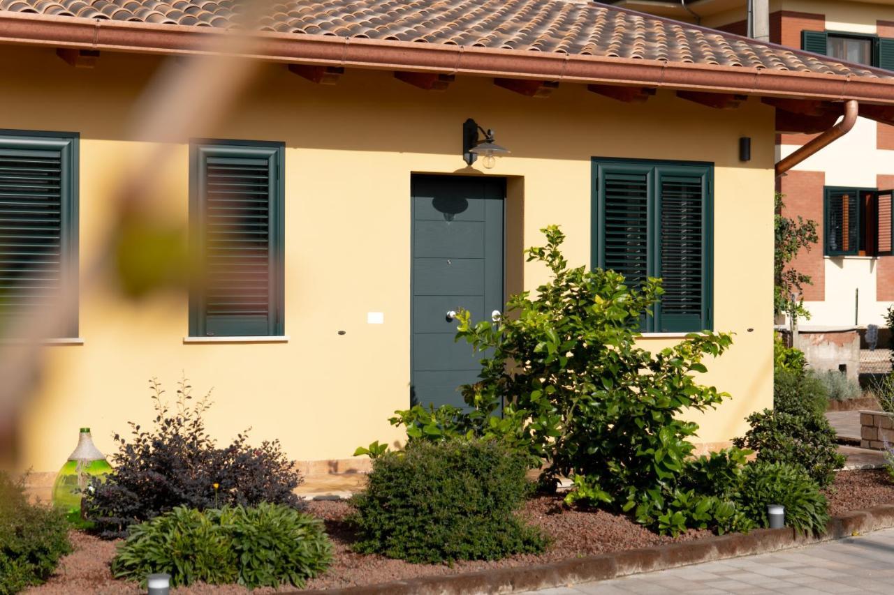 Agriturismo Casa Chiara Latina Exterior foto